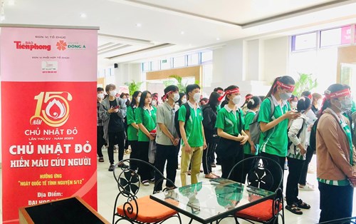 'Nếu chưa hiến máu một lần thì chưa có tuổi thanh xuân rực rỡ'